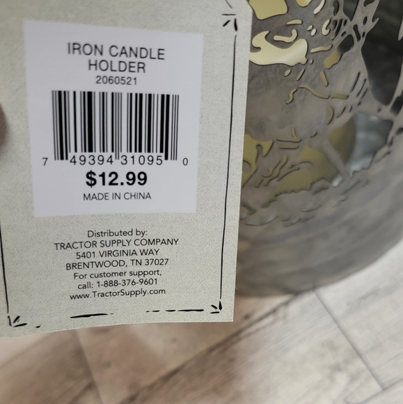 RED SHED Deer pattern iron pail candle holder. It lights up too! NWT* - Picture 8 of 9